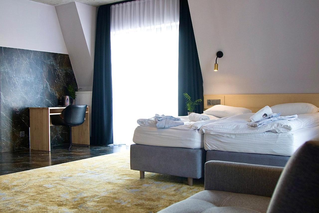 Amber Port Hotel Darlowko Kültér fotó